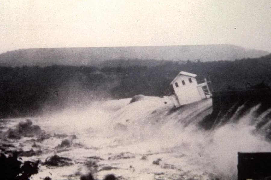 The house built over the dam in 1935